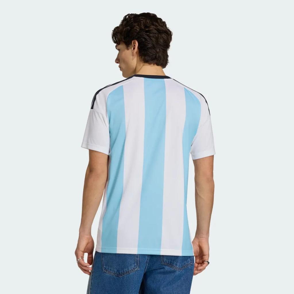 modelo hombre camiseta argentina dorso